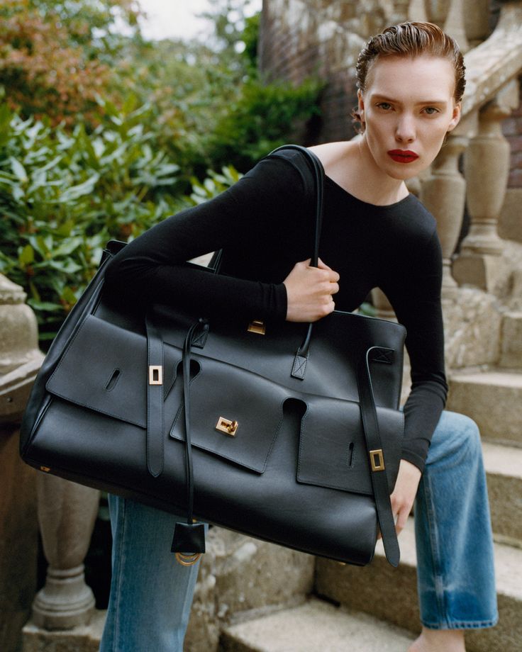 Amarielle | Vegan Leather Air Bag