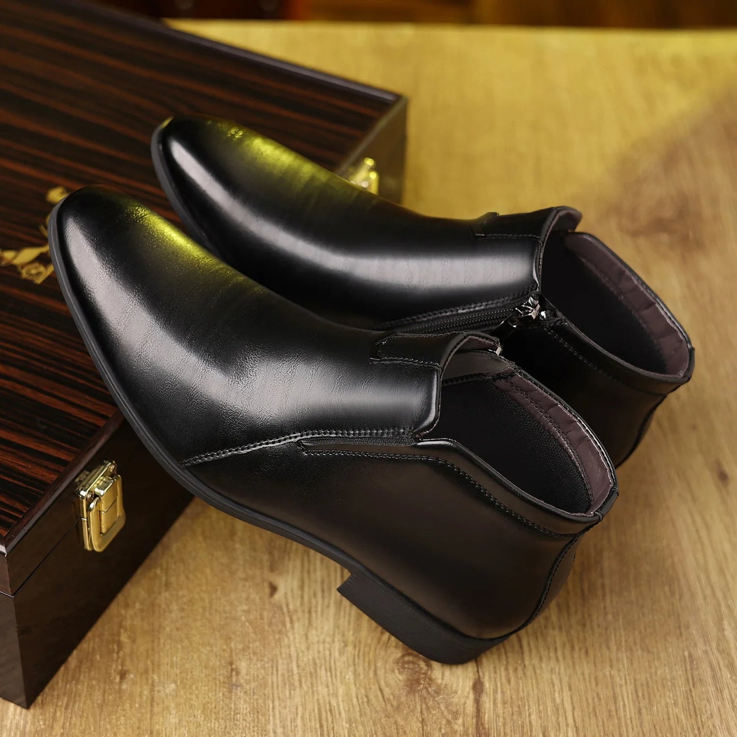 Cyran | Men’s Zippered Vegan Leather Boots