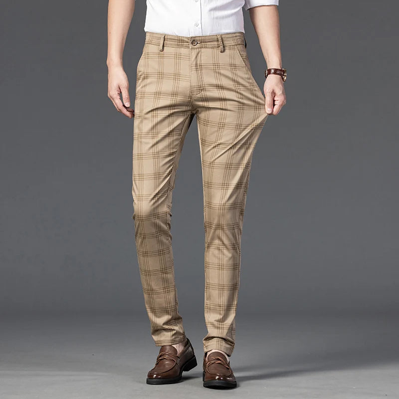 August | Men’s Plaid Straight-Leg Pants