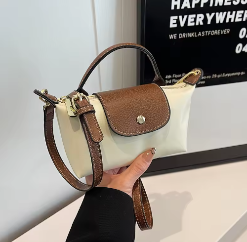 Serayne | Mini Leather Pouch – Compact Elegance for Every Moment