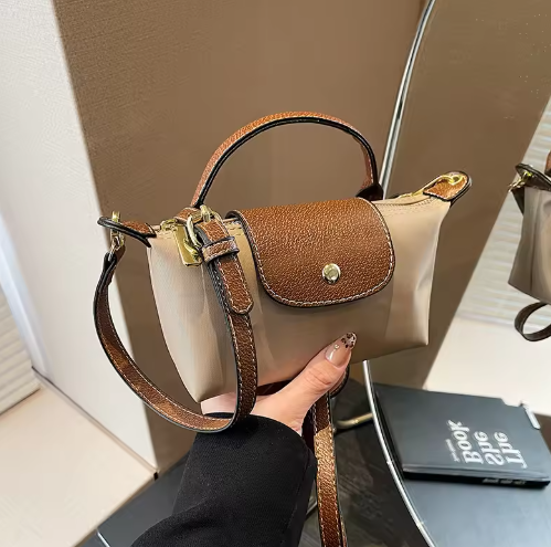 Serayne | Mini Leather Pouch – Compact Elegance for Every Moment