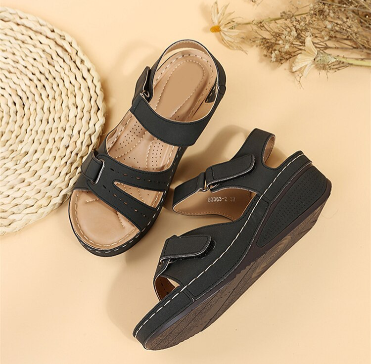 Xyra | Women’s Lightweight Summer Sandals