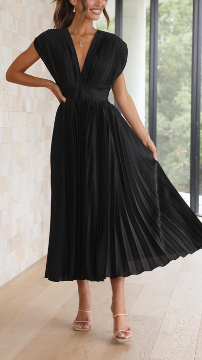 Silvana | Women’s Pleated Maxi Dress