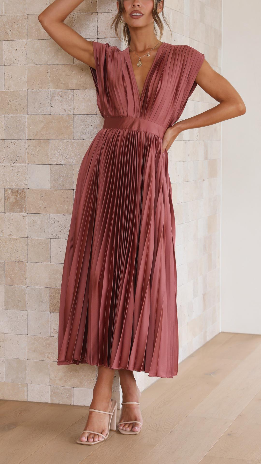 Silvana | Women’s Pleated Maxi Dress