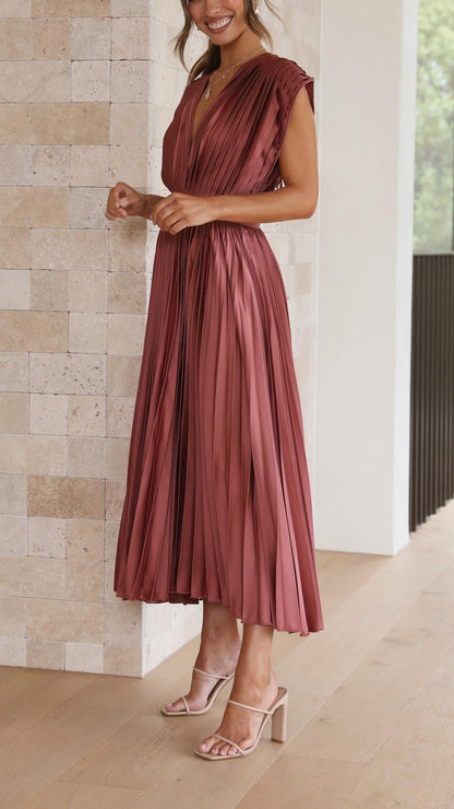 Silvana | Women’s Pleated Maxi Dress