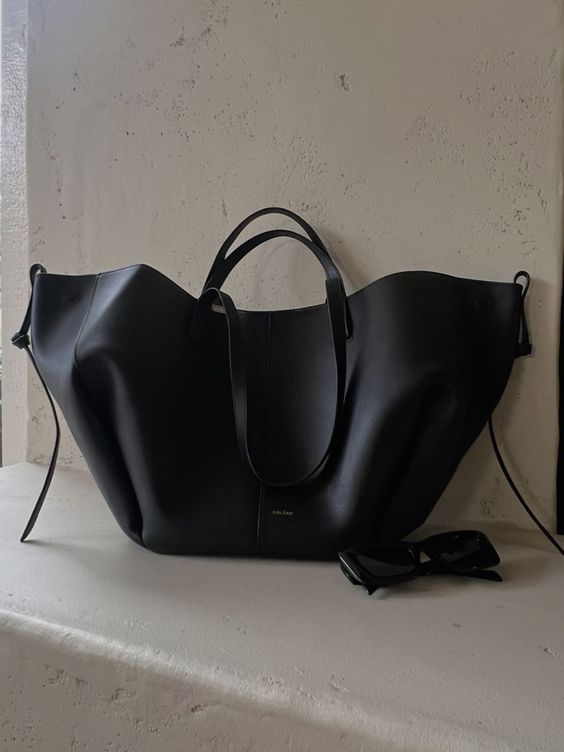 Vivienne | Women’s Vintage Leather Tote