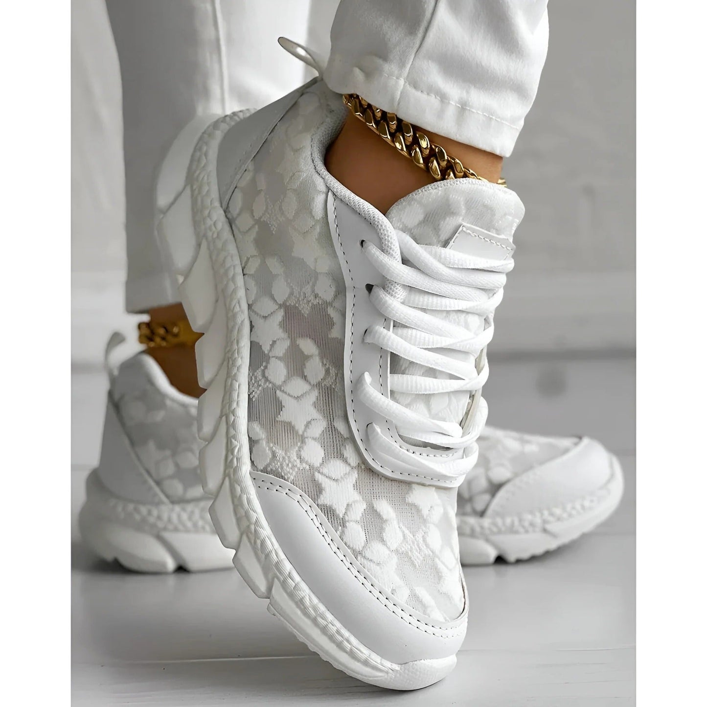 Sorelia | Women’s Structured Lace-Up Shoes