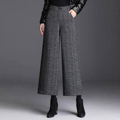 Calyrae | Women’s Tailored Wide-Leg Plaid Trousers