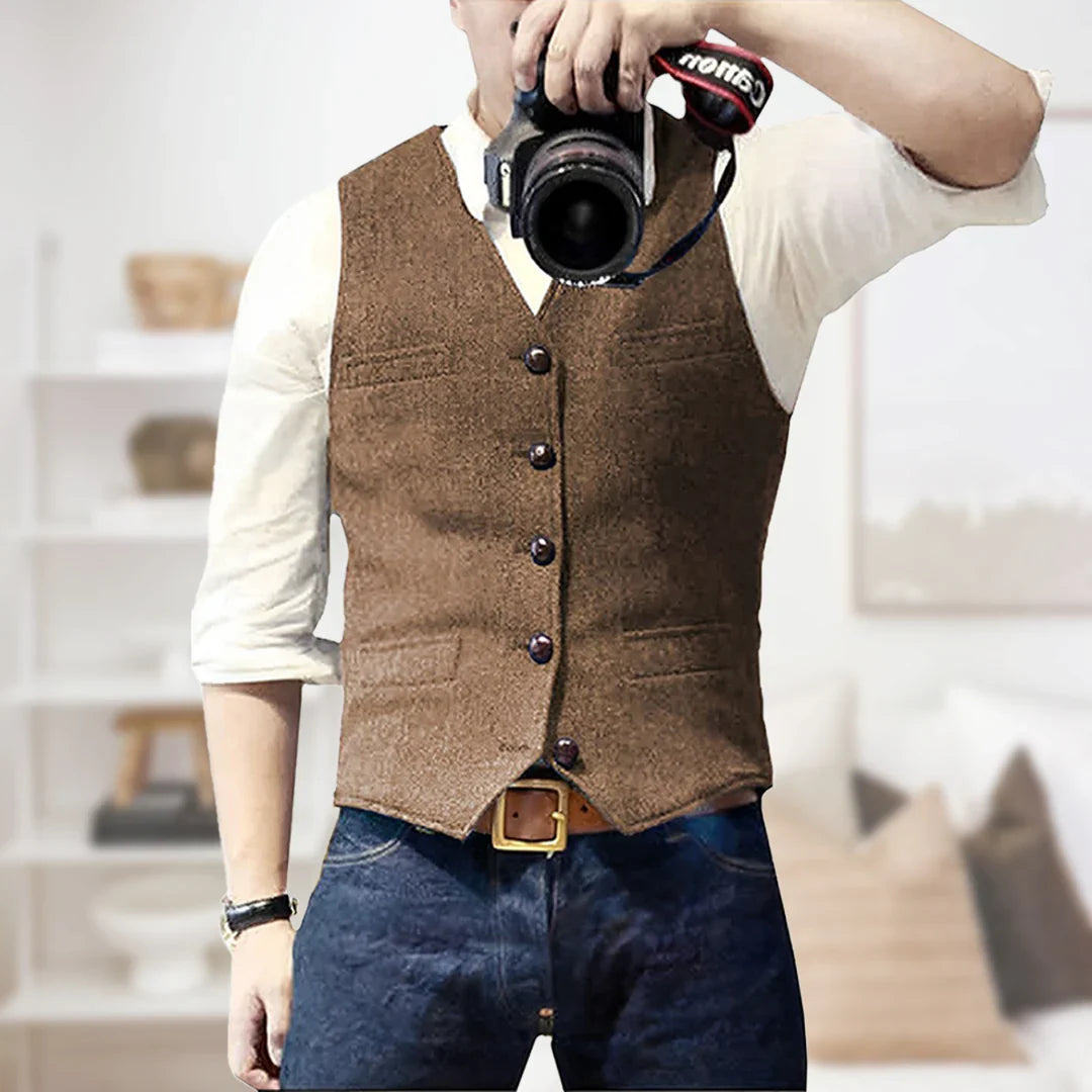Aden Vest | Men’s Vintage-Inspired Sleeveless Layering Vest