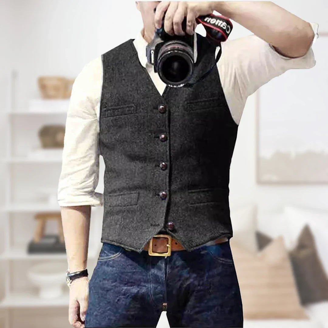 Aden Vest | Men’s Vintage-Inspired Sleeveless Layering Vest