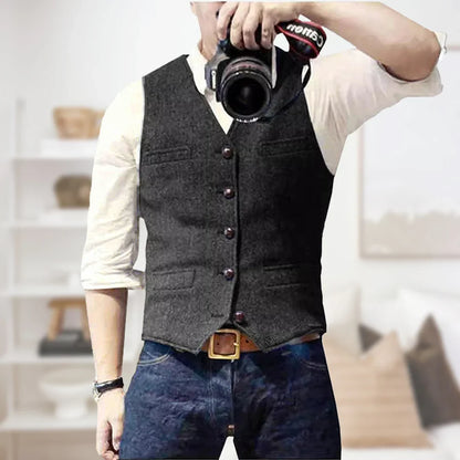 Aden Vest | Men’s Vintage-Inspired Sleeveless Layering Vest