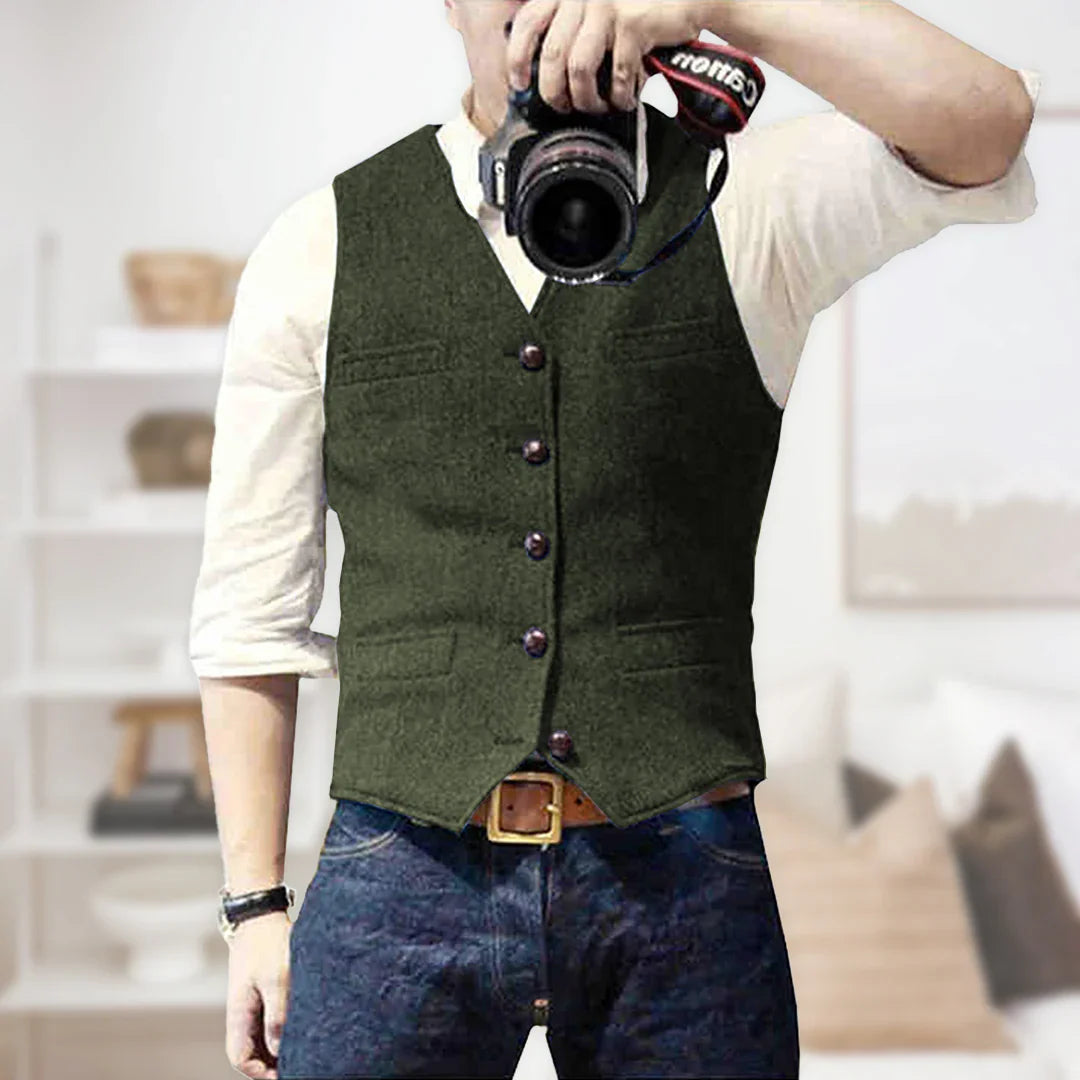 Aden Vest | Men’s Vintage-Inspired Sleeveless Layering Vest