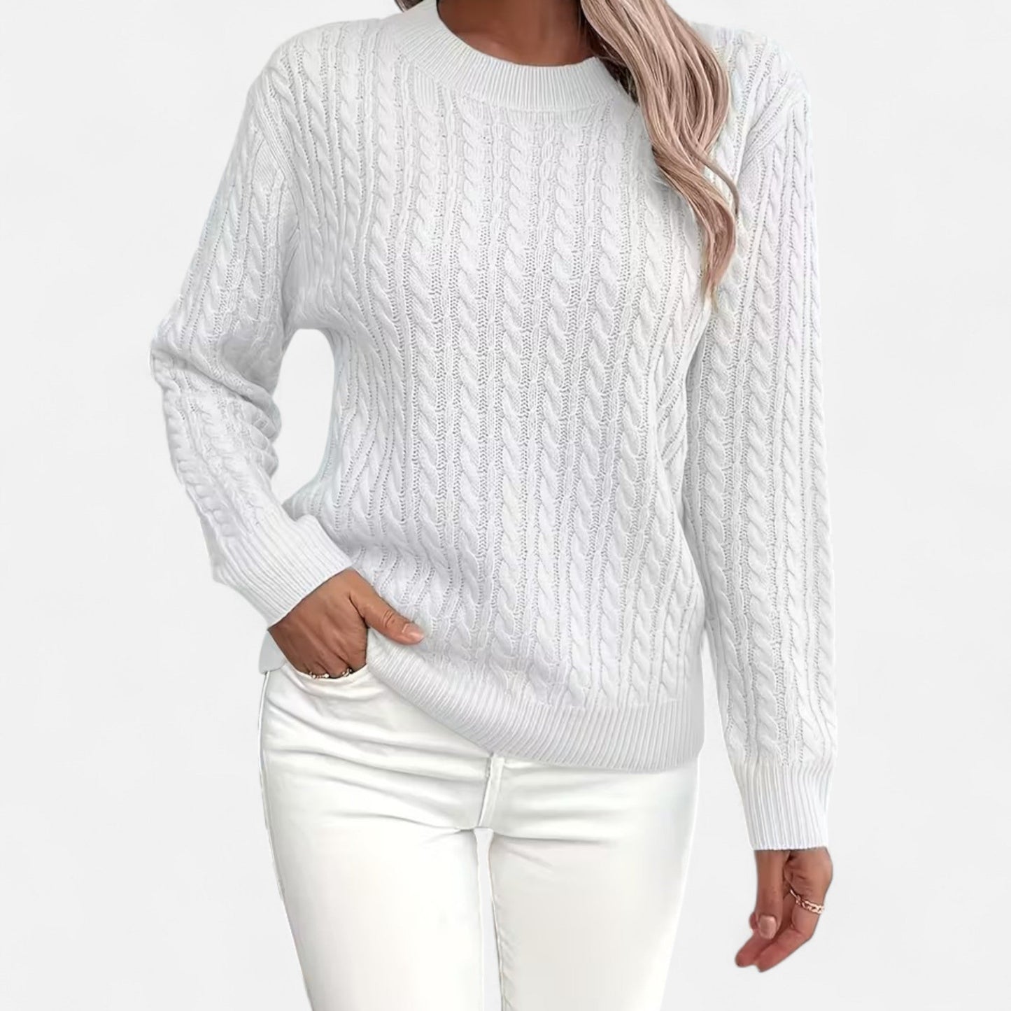 Calista | Women’s Loose-Fit Round-Neck Sweater