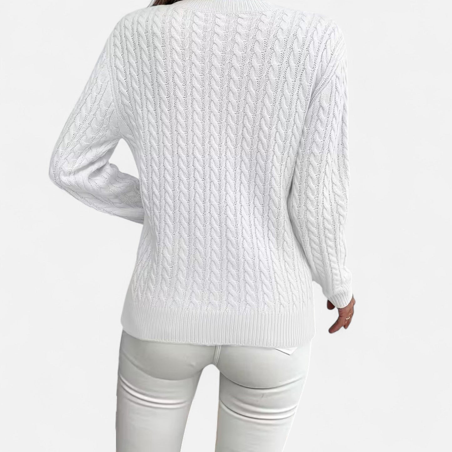 Calista | Women’s Loose-Fit Round-Neck Sweater